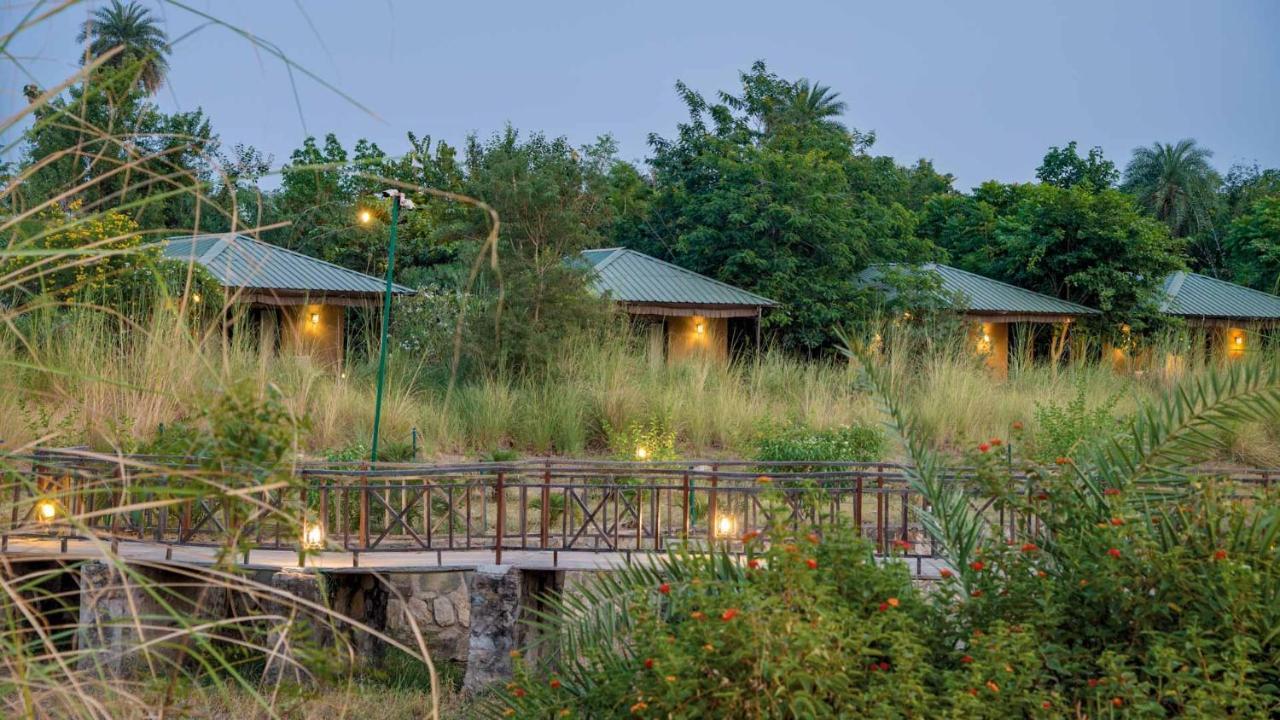 Vanaashrya Resort And Spa Sariska Tehla ภายนอก รูปภาพ