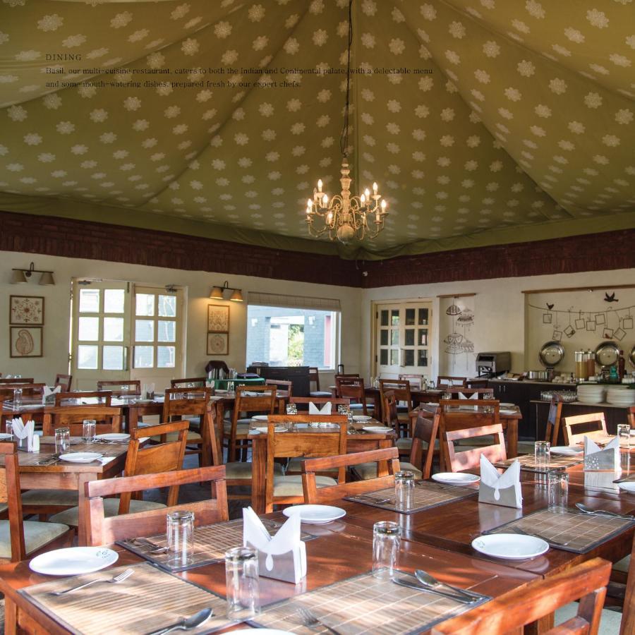 Vanaashrya Resort And Spa Sariska Tehla ภายนอก รูปภาพ
